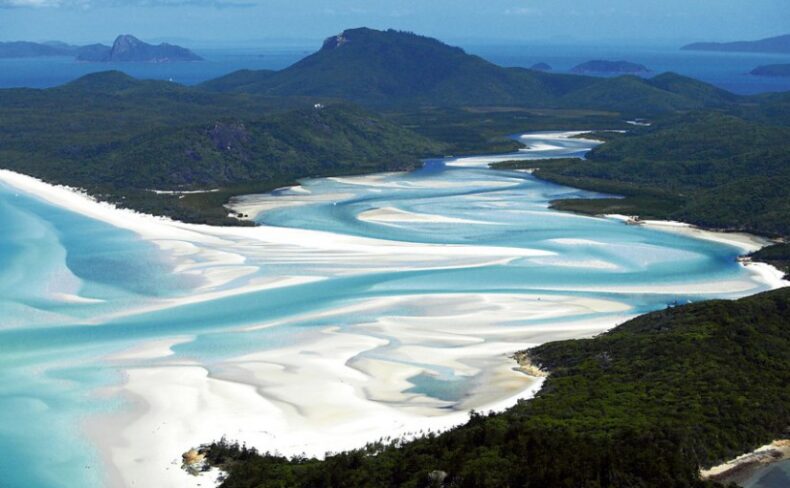 ESCAPE TO THE WHITSUNDAY’S